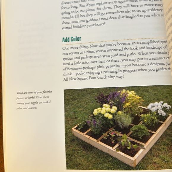All New Square Foot Gardening. Grow More in Less Space! 7 x 10 inches - Picture 8 of 12